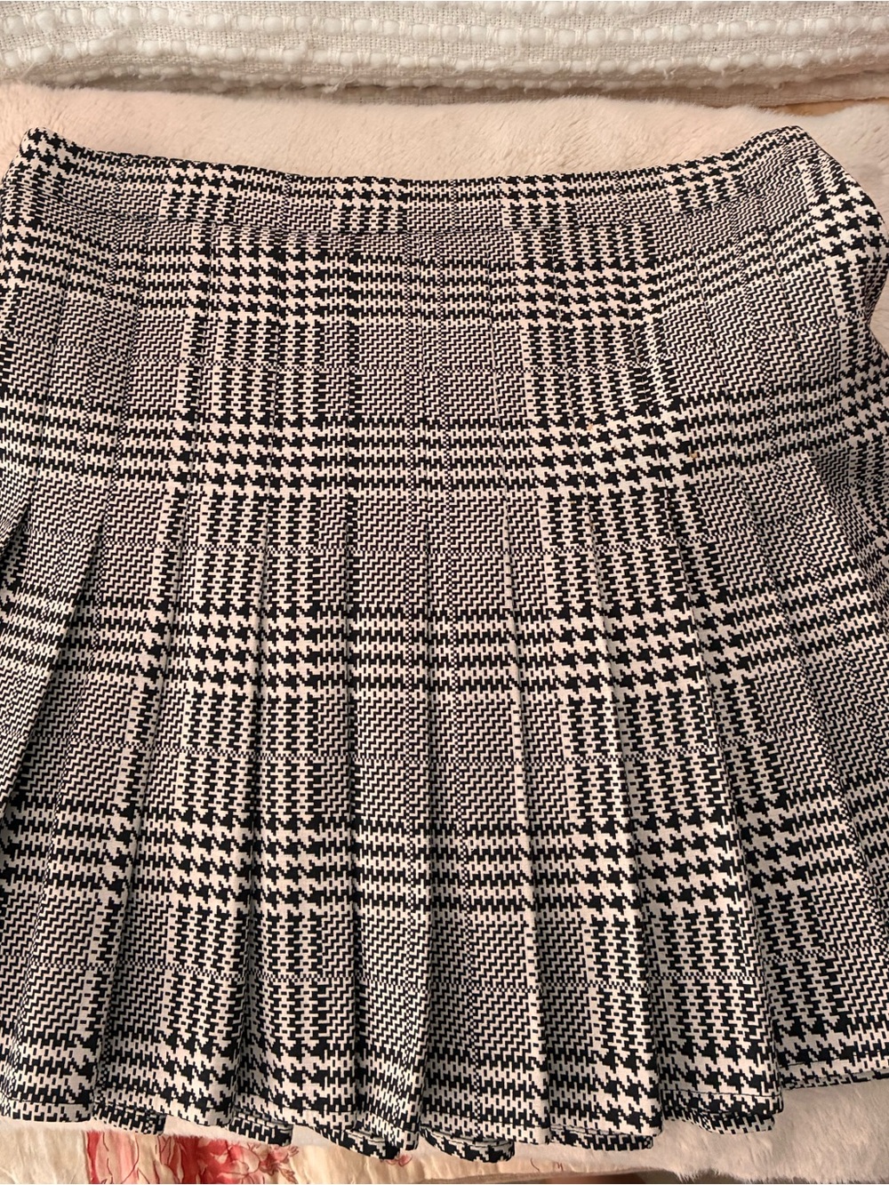 Forever 21 Black and White Plaid Skirt